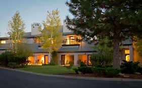 Pine Ridge Inn